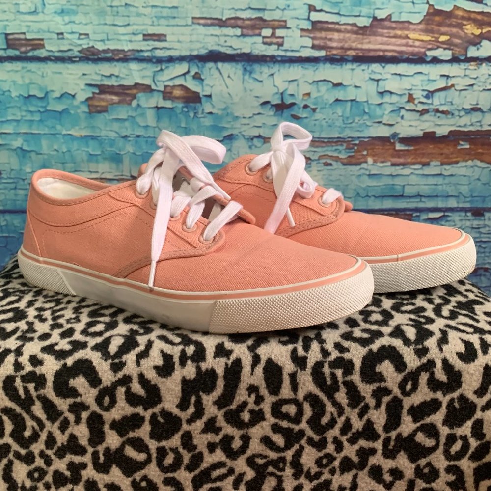 Far West Women's Lace Up Sneakers